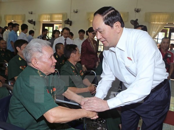 Bài viết ý nghĩa của Chủ tịch nước Trần Đại Quang nhân kỷ niệm 70 năm ngày Thương binh - Liệt sỹ: Thấm nhuần đạo lý “Uống nước nhớ nguồn”