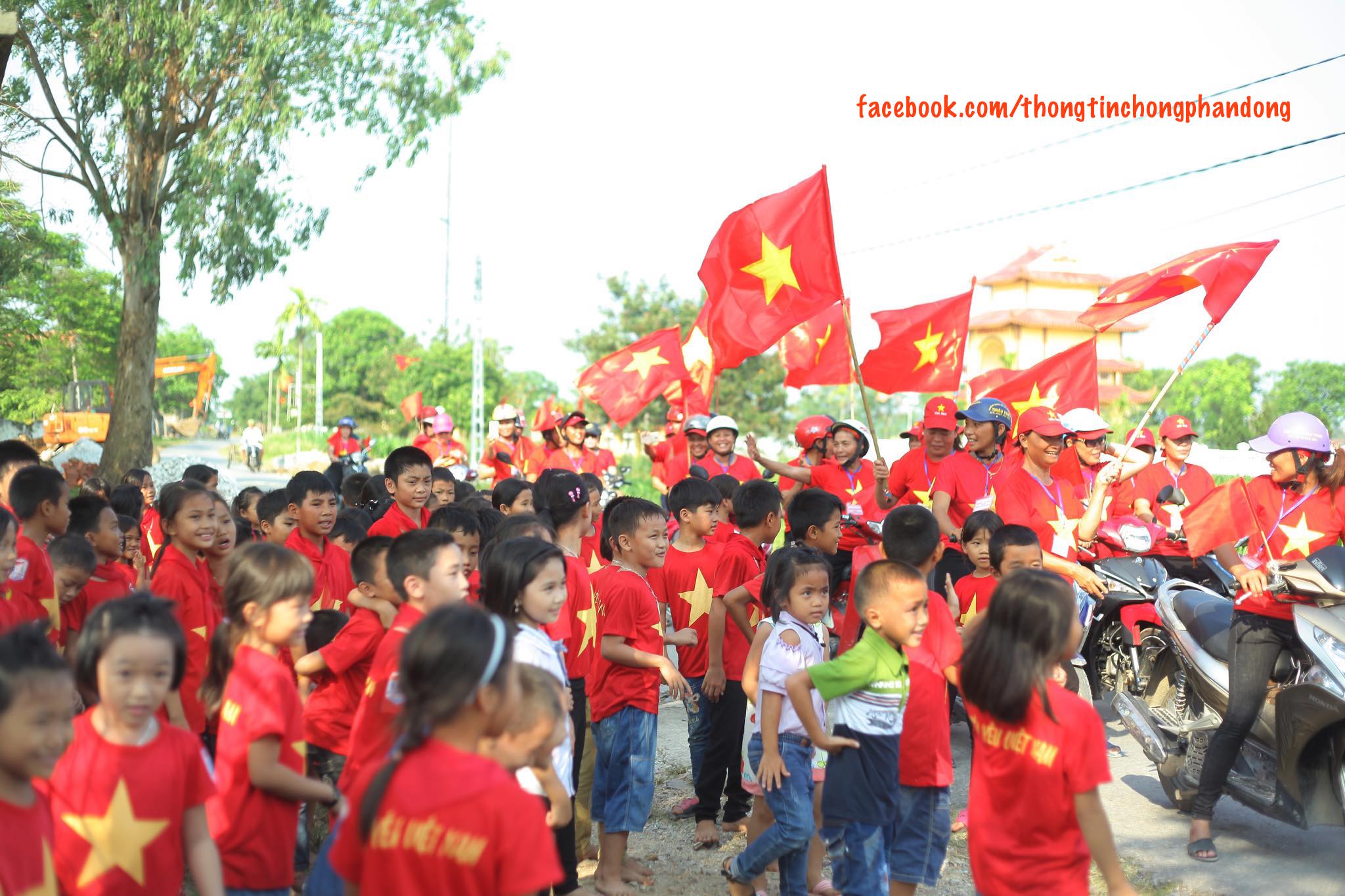 Học sinh tiểu học Nghệ An với thông điệp: Yêu Tổ quốc