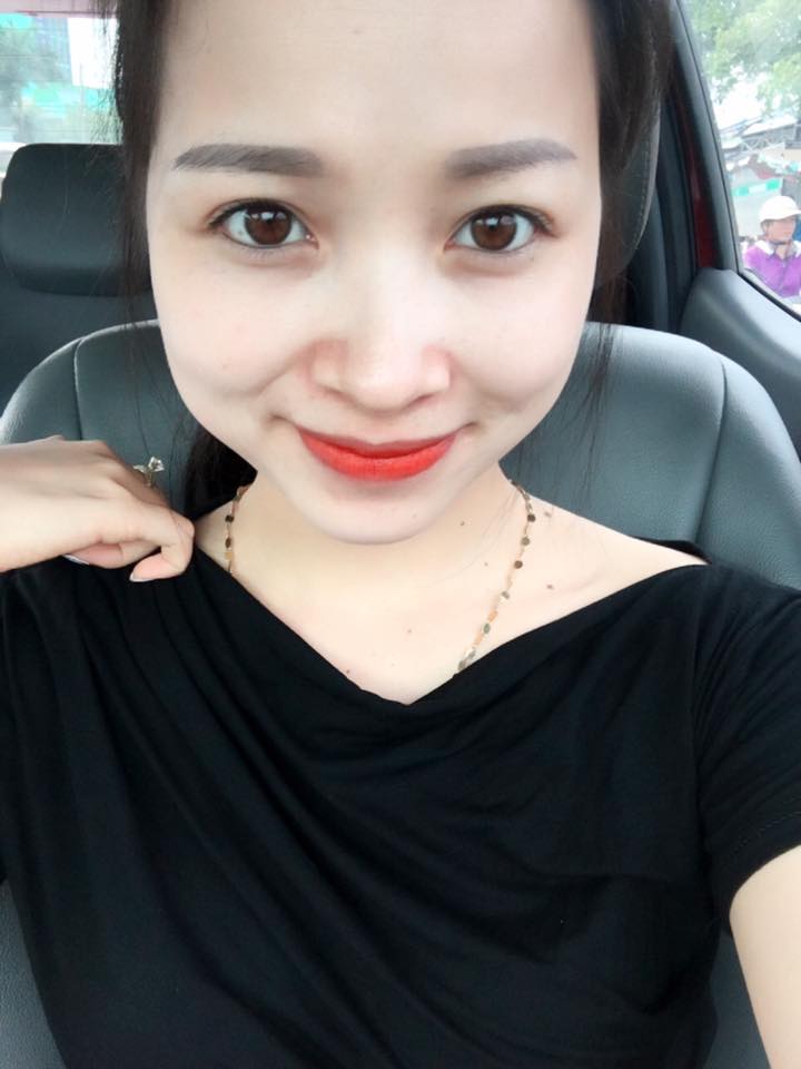 Hot girl Từ Thị Bích Nguyệt - Phó tổng giám đốc BOT Cần Thơ trẻ đẹp