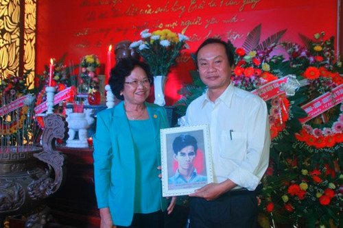 Vợ anh hùng liệt sĩ Nguyễn Văn Trỗi: 