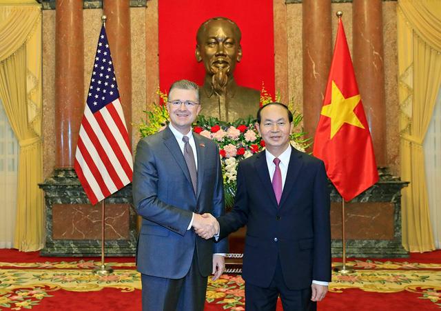 Tân Đại sứ Mỹ gửi lời chào thân thiện bằng tiếng Việt đến các bạn Việt Nam