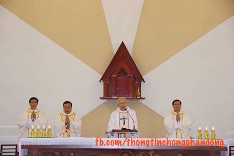 Giáo phận Vinh chưa sẵn sàng thay đổi, vẫn đối đầu với chính quyền