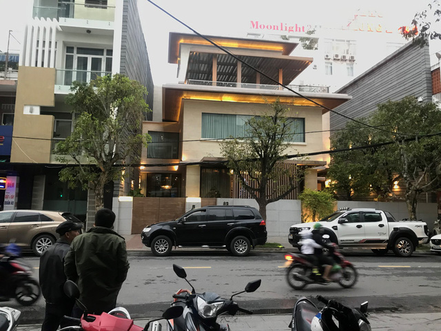 Nóng: Đang khám xét nhà ông Vũ 'nhôm' ở Đà Nẵng