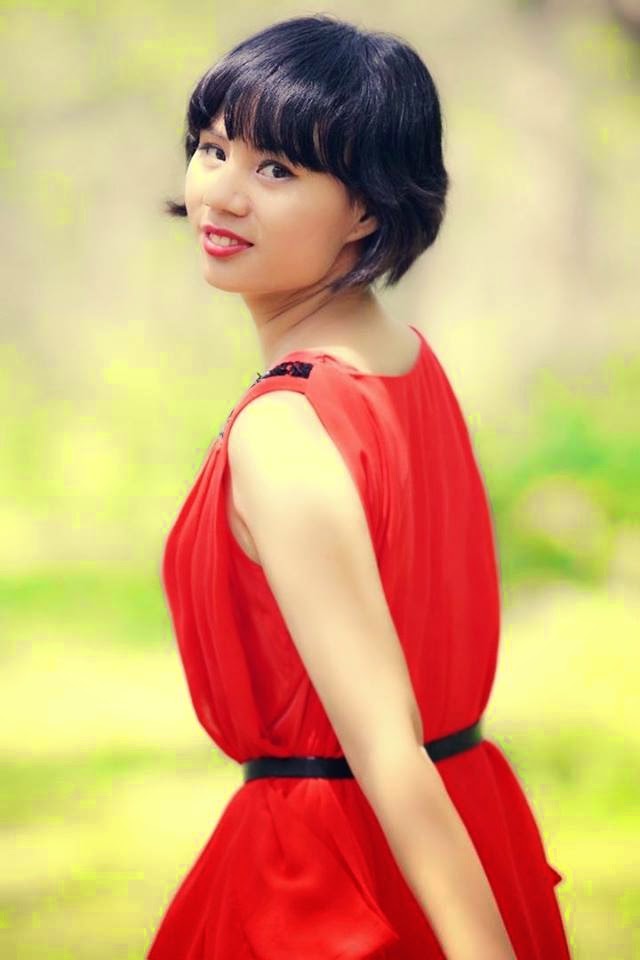 Cư dân mạng nói gì về Bạch Hoàn?