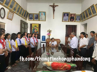 Giáo phận Vinh dừng hoạt động mục vụ của linh mục Đặng Hữu Nam chỉ là chiêu trò che mắt con chiên