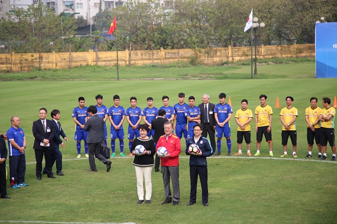 Tổng thống Hàn Quốc giao lưu cùng tuyển U23 Việt Nam
