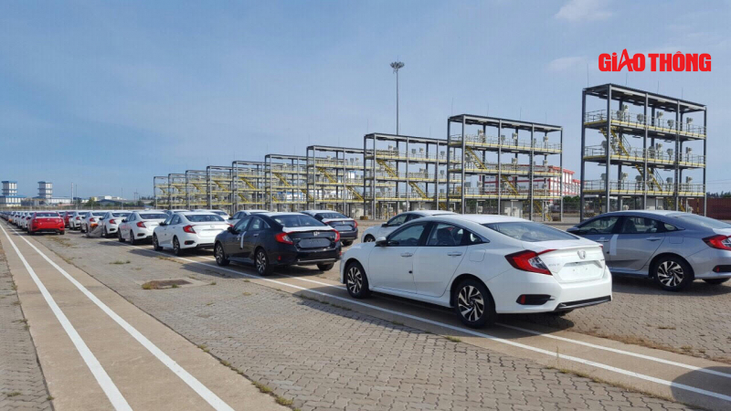 Cận cảnh lô nghìn ô tô Honda cập cảng, sắp bán tại Việt Nam