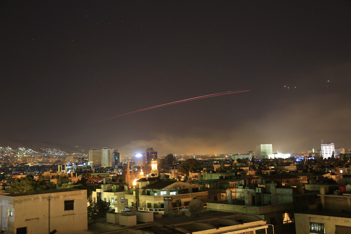 Liên quân dội tên lửa xuống bao nhiêu điểm ở Syria?