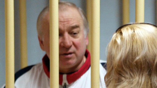 Nga nghi Anh gây mê cựu điệp viên hai mang rồi đổ tội cho Moscow
