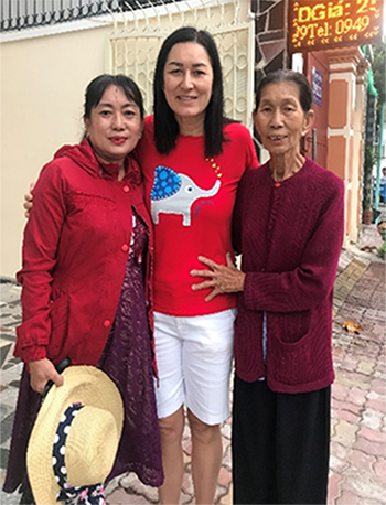 Người phụ nữ Australia nhận nhầm mẹ Việt suốt 14 năm