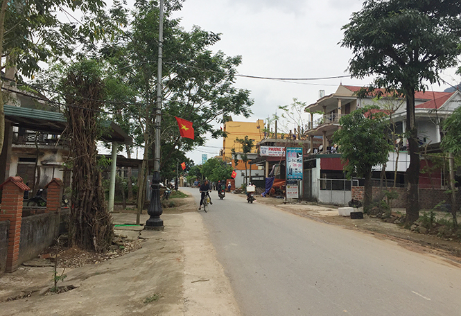Quảng Bình: Giáo dân bất bình việc linh mục Dương Sĩ Nho kêu gọi tháo cờ Tổ quốc, bỏ Đảng