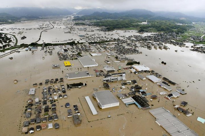 Mưa lũ lịch sử nhấn chìm nhiều khu vực ở Nhật, 48 người chết