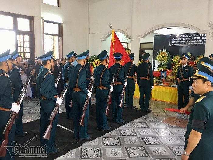Toàn cảnh Lễ viếng, Lễ truy điệu 2 phi công Su-22 hy sinh ở Nghệ An