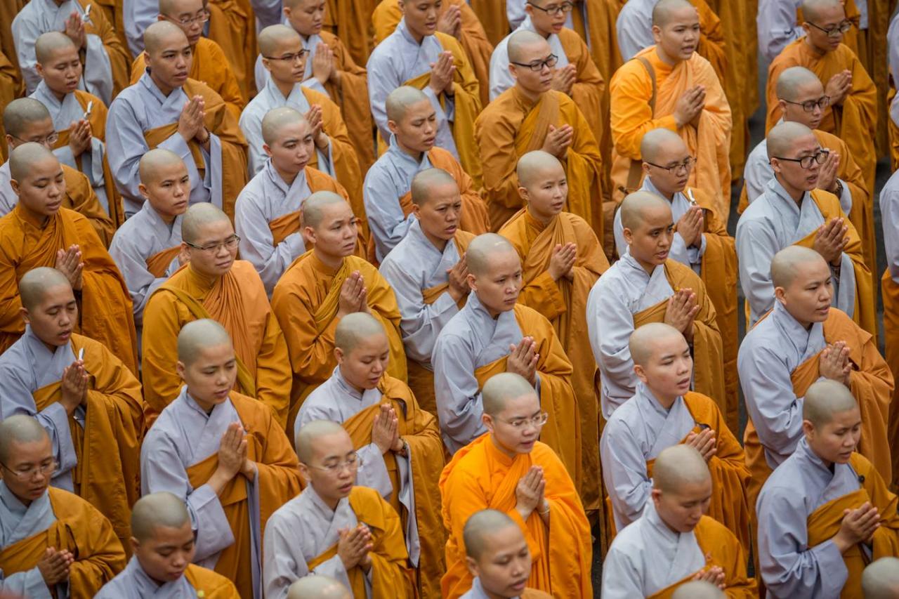 Phật tử TP HCM cầu nguyện cho Chủ tịch nước Trần Đại Quang