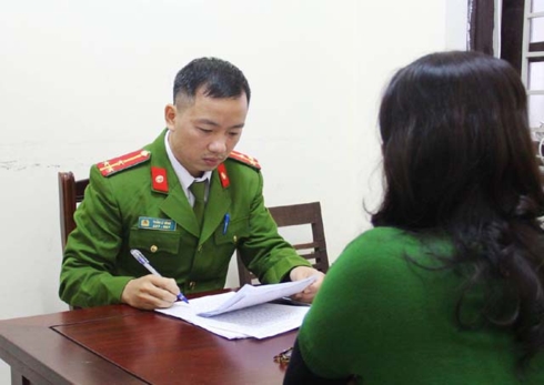 Hàng loạt “quý bà” trình báo bị người yêu ngoại quốc lừa tiền tỉ