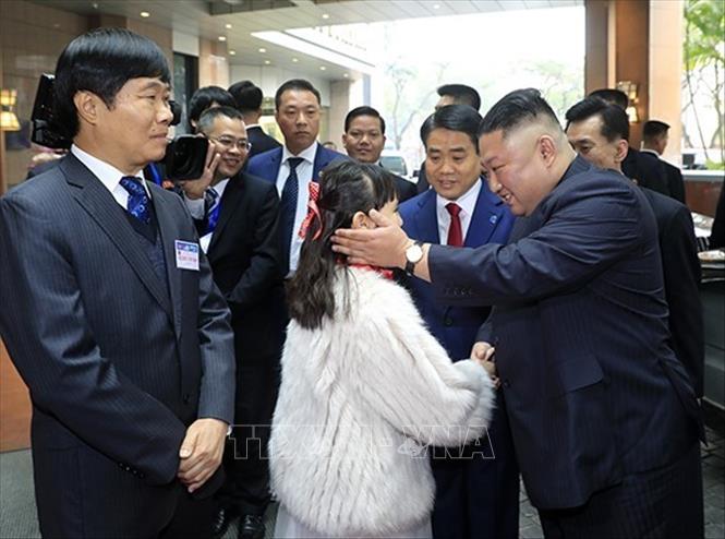 Chủ tịch TP Hà Nội đón Chủ tịch Triều Tiên Kim Jong-un ở khách sạn