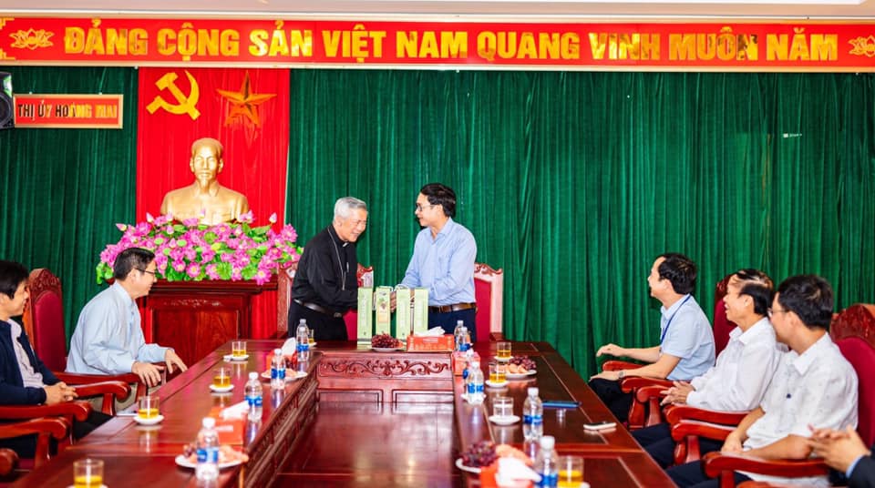 Không còn Giám mục Nguyễn Thái Hợp, Giáo phận Vinh ngày càng gắn kết với chính quyền các cấp ở Nghệ An