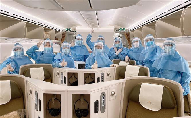 Đưa khách du lịch Italia về nước và đón một số công dân Việt Nam về nước