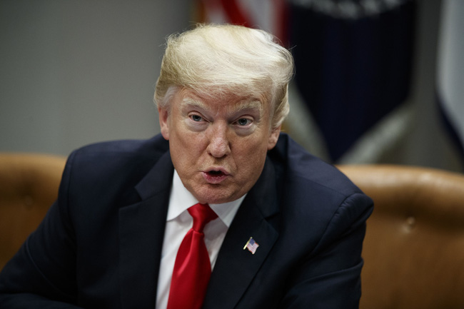 Tổng thống Mỹ Donald Trump ký sắc lệnh kiểm soát nền tảng truyền thông xã hội