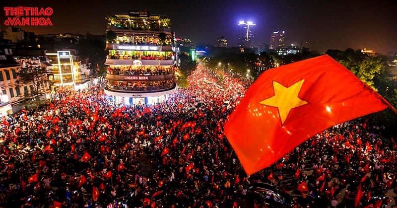 Một Quốc gia kỳ lạ - đất nước mình ngộ quá phải không em!