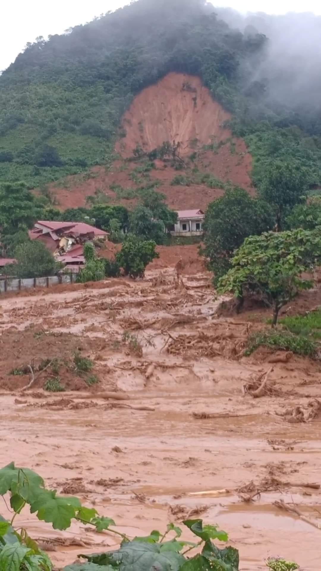 Sạt lở kinh hoàng ở Quảng Trị, 22 cán bộ, chiến sĩ Sư đoàn 337 mất tích