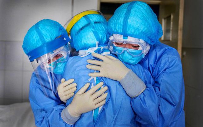 Các y bác sĩ tử vong do cứu chữa người bệnh trong dịch Covid-19 có được công nhận liệt sĩ?