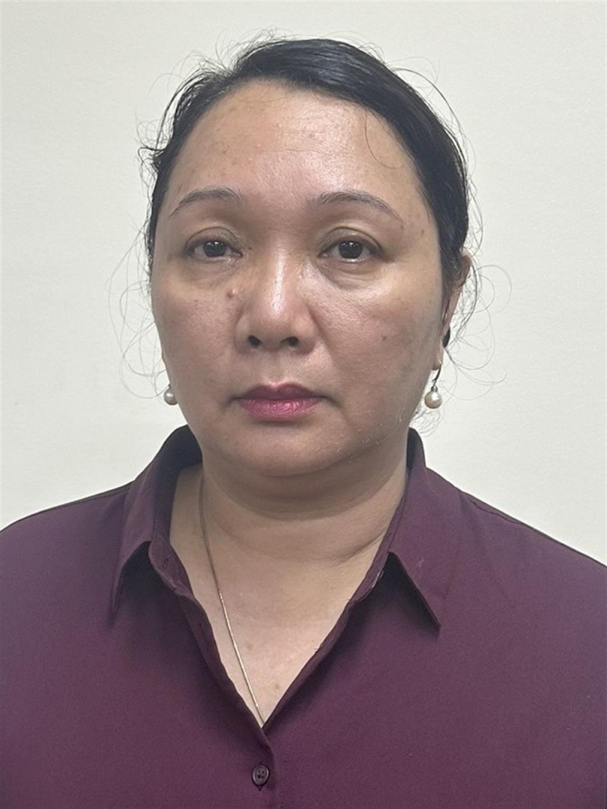 Khởi tố, bắt tạm giam một nữ Vụ trưởng thuộc Văn phòng Chính phủ