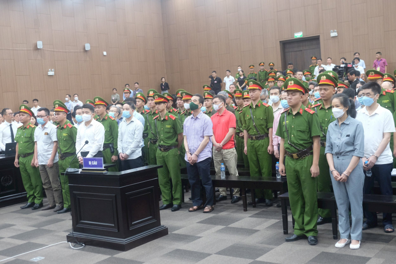 16 bị cáo kháng cáo xin giảm nhẹ hình phạt, 2 bị cáo kêu oan trong vụ án “chuyến bay giải cứu”