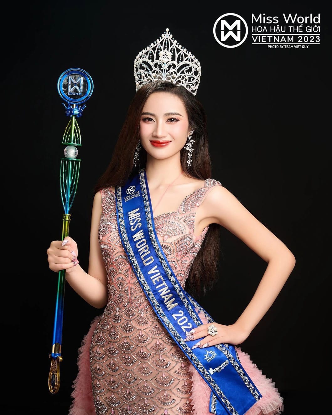 Hoa hậu Ý Nhi kể tên 3 người nổi tiếng quê Bình Định: 'Em, nhà thơ Hàn Mặc Tử và vua Quang Trung'