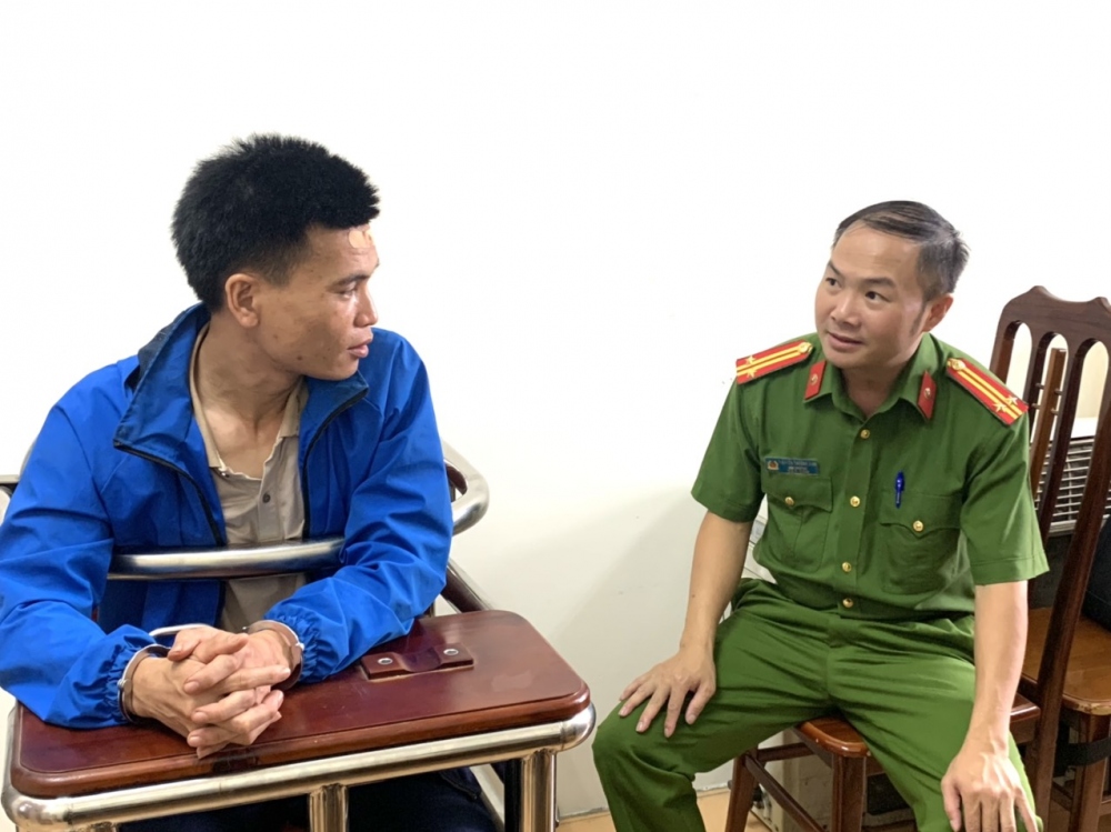 Bắt đối tượng truy nã đặc biệt, trốn khỏi trại tạm giam Hòa Bình