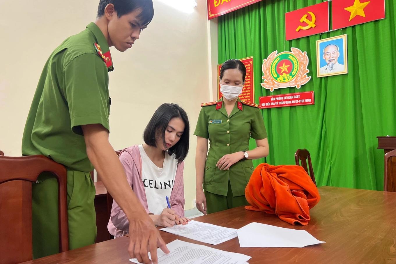 Ngọc Trinh bị bắt giam: Hồi chuông cảnh tỉnh 