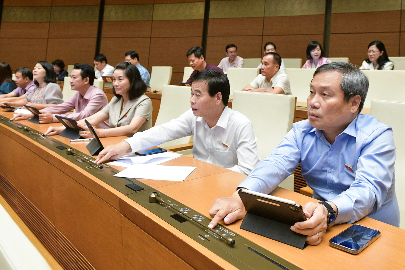 Chốt cải cách tiền lương từ 1/7/2024, tăng lương hưu và trợ cấp BHXH