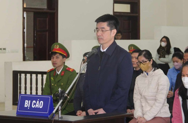 Phúc thẩm vụ án “chuyến bay giải cứu”: Bị cáo Hoàng Văn Hưng khai lý do nhận 800.000 USD để 